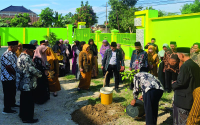 Gerakan Peduli Berbudaya Lingkungan Hidup Sehat (GPBLHS)